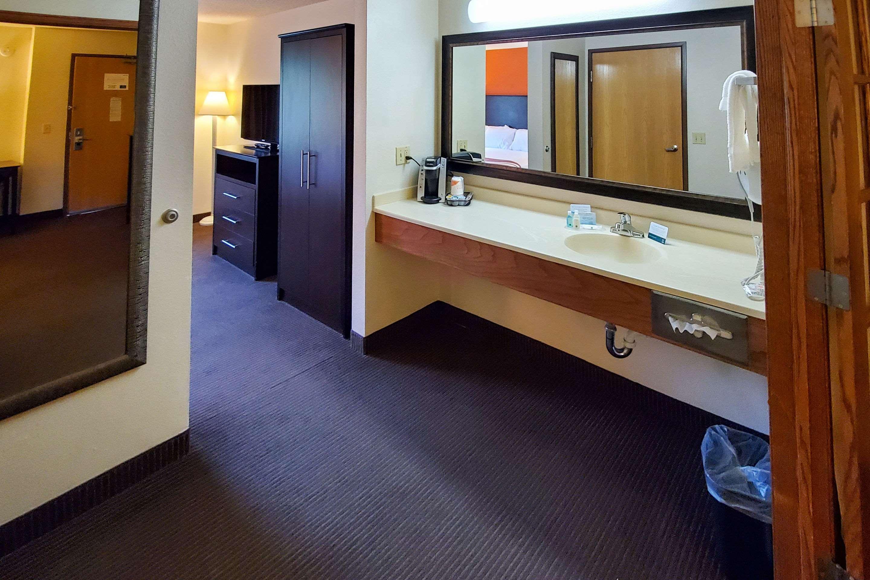 Quality Inn Atchison מראה חיצוני תמונה